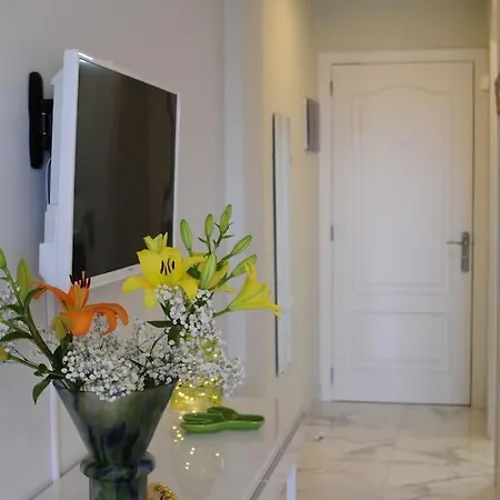 شقة Modern & Cozy With Parking In Lovely Playa Jardin بويرتو ذي لا كروز